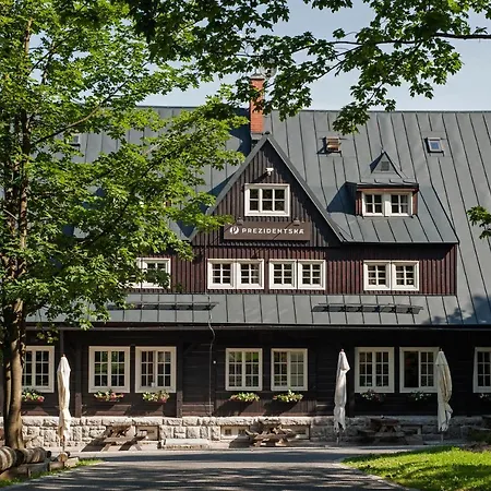 Hotel Prezidentska