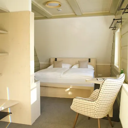 Hotell Prezidentska 3*